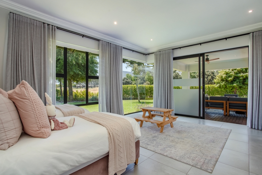 4 Bedroom Property for Sale in Pearl Valley at Val de Vie Western Cape